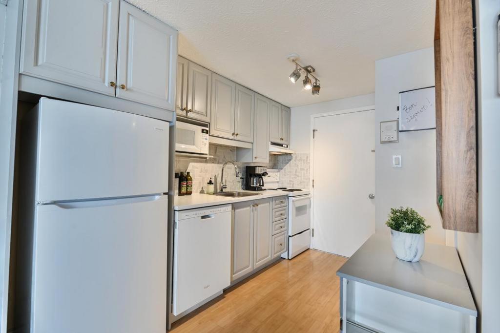 O'Berge Du Village C304 - Bord De L'Eau Magog Ngoại thất bức ảnh